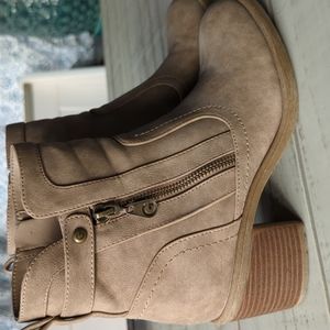 Booties G By Guess